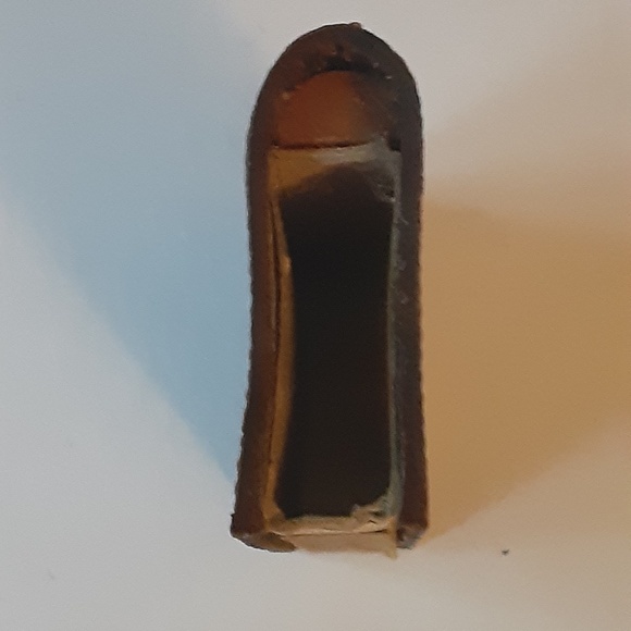 Vintage Spanish Leather Embossed Matchbox holder Cover 1960s - Picture 4 of 5